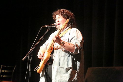 Cree folk singer Fontine warms up the crowd at the Western Manitoba Centennial Auditorium Monday night in preparation for the arrival of headliner Burton Cummings. (Kyle Darbyson/The Brandon Sun)