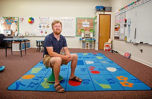 Mike Deal / Winnipeg Free Press
St. George School Kindergarten teacher, Ken Benson, in his classroom, Monday, June 12, 2023.
See Maggie Macintosh story
230612 - Monday, June 12, 2023.