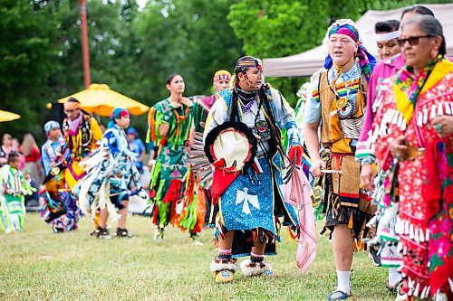 MIKAELA MACKENZIE / WINNIPEG FREE PRESS


Harley Bird (12) dances men&#x573; traditional in the grand entrance at the Pow Wow on National Indigenous Peoples Day at The Forks on Wednesday, June 21, 2023.  For Cierra Bettens story.
Winnipeg Free Press 2023