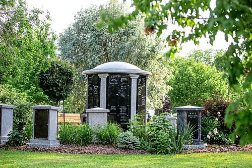 MIKAELA MACKENZIE / WINNIPEG FREE PRESS


Columbaria at Brookside Cemetary on Tuesday, June 27, 2023.  City cemetaries are looking to recieve additional funding earmarked for them early after they expect to run out of columbarium space by 2024. For Malak story.
Winnipeg Free Press 2023