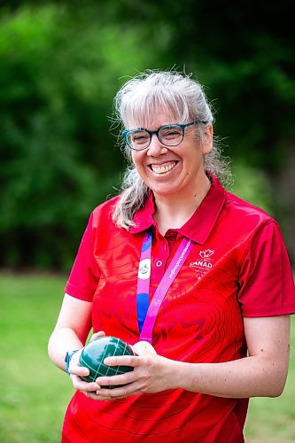 MIKAELA MACKENZIE / WINNIPEG FREE PRESS


Special Olympics gold medal winner Jenny Adams at Kildonan Park on Tuesday, June 27, 2023.   For Josh story.
Winnipeg Free Press 2023