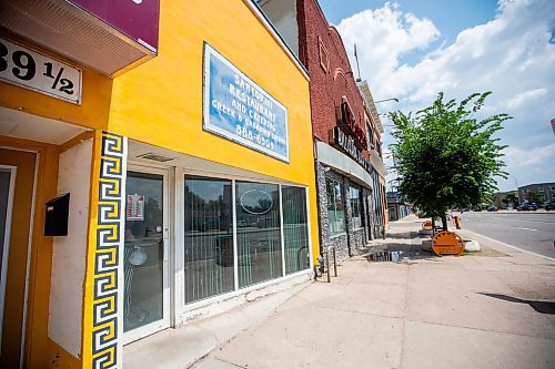 MIKAELA MACKENZIE / WINNIPEG FREE PRESS

Santorini Restaurant &amp; Catering (which is closing today) on Portage on Friday, June 30, 2023. For Gabby Piche story.
Winnipeg Free Press 2023.