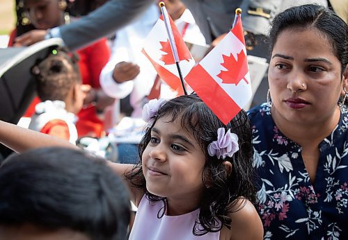 JESSICA LEE / WINNIPEG FREE PRESS

Simran Kaur, 5, is photographed at a citizenship ceremony July 1, 2023 at Assiniboine Park.

Reporter: Cierra Bettens