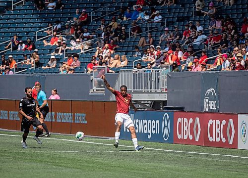 JESSICA LEE / WINNIPEG FREE PRESS

Valour FC and Cavalry FC play a game July 1, 2023 at IG Field.

Stand up