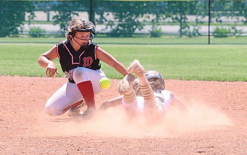 Under-13 Westman Magic base runner Quinn Twordik dives safely into the base after Smitty's Terminators second baseman Gabrielle Anderson (10) had the ball knocked out of her glove during the second game of a Manitoba Premier Softball League doubleheader at Ashley Neufeld Softball Complex on Sunday afternoon. (Perry Bergson/The Brandon Sun)
July 2, 2023