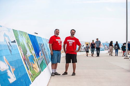 MIKAELA MACKENZIE / WINNIPEG FREE PRESS

Art Zuke (left) and Kerry Seabrook at the pier in Gimli on Monday, July 3, 2023. For Jen story.
Winnipeg Free Press 2023.