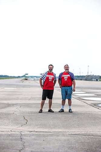 MIKAELA MACKENZIE / WINNIPEG FREE PRESS

Kerry Seabrook (left) and Art Zuke at the drag strip in Gimli on Monday, July 3, 2023. For Jen story.
Winnipeg Free Press 2023.