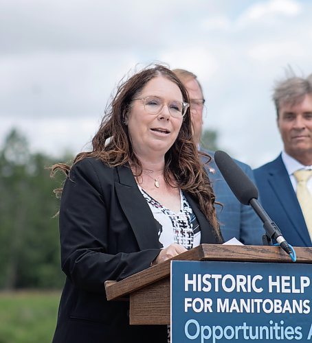 Mike Thiessen / Winnipeg Free Press 
Jill Verwey, president of Keystone Agricultural Producers, speaking at Duff Roblin Provincial Park. The provincial government revealed the Water Strategy Action Plan today. For Danielle Da Silva. 230705 &#x2013; Wednesday, July 5, 2023