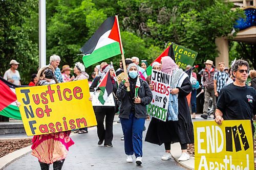 MIKAELA MACKENZIE / WINNIPEG FREE PRESS

A rally denouncing the Israeli military invasion of Jenin takes place at City Hall in Winnipeg on Wednesday, July 5, 2023.  Standup.
Winnipeg Free Press 2023.