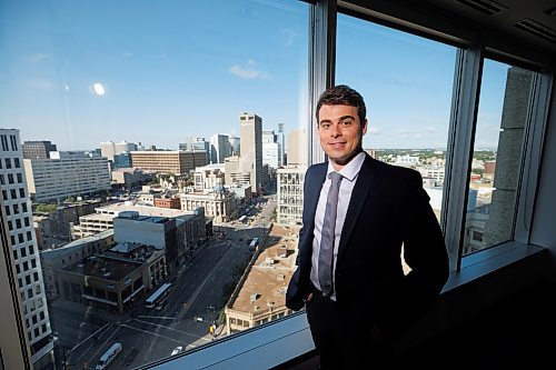 MIKE DEAL / WINNIPEG FREE PRESS
Paul Kornselsen, vice president and managing director at CBRE, in their office overlooking downtown at 201 Portage Avenue Friday morning. 
230707 - Friday, July 07, 2023.