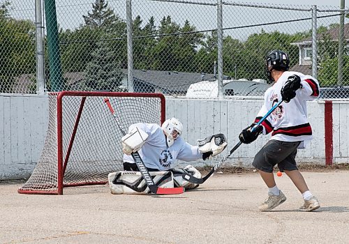 JESSICA LEE / WINNIPEG FREE PRESS

Pinaymootang First Nation goalie Lucas Cochrane, 15,  plays against the Manto Sipi Cree Nation Icebreakers July 8, 2023 at Norberry-Glenlee Community Centre for the Indigenous Vitality Ball Hockey Tournament which brought in several teams over the weekend to play against each other.

Reporter: Mike McIntyre