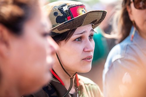 MIKAELA MACKENZIE / WINNIPEG FREE PRESS

Melissa Robinson (left), Cambria Harris, and Long Plain Chief Kyra Wilson speak with the media at the Brady Road blockade on Monday, July 10, 2023.  For Chris Kitching story.
Winnipeg Free Press 2023.