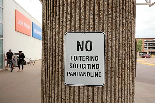 12072023
A no loitering, soliciting or panhandling sign outside Superstore in Brandon on Wednesday.  (Tim Smith/The Brandon Sun)