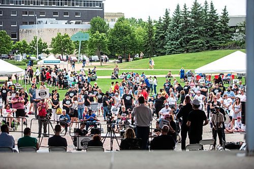 MIKAELA MACKENZIE / WINNIPEG FREE PRESS

Manitoba Liberal party leader Dougald Lamont speaks at the Disability Matters Vote Campaign at The Forks on Thursday, July 13, 2023. Standup.
Winnipeg Free Press 2023.