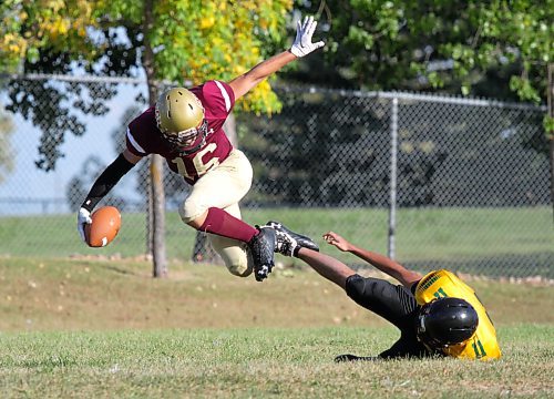 Crocus Plainsmen receiver Ayden Bone scored Manitoba's first touchdown of the Football Canada Cup in the quarterfinals against Quebec. Manitoba plays for seventh against British Columbia today. (Thomas Friesen/The Brandon Sun)
