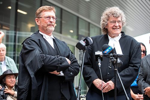 MIKAELA MACKENZIE / WINNIPEG FREE PRESS

Innocence Canada lawyers Jerome Kennedy (left) and James Lockyer speak to the media after Allan Woodhouse and Brian Anderson were acquited at the Law Courts on Tuesday, July 18, 2023. For Katrina Clarke story.
Winnipeg Free Press 2023.