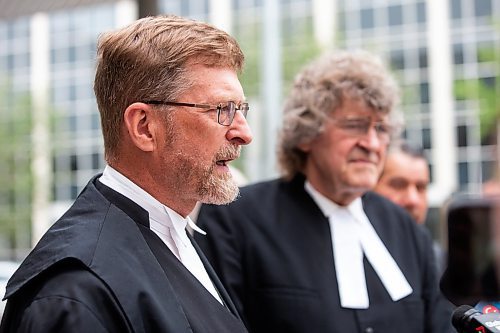 MIKAELA MACKENZIE / WINNIPEG FREE PRESS

Innocence Canada lawyers Jerome Kennedy (left) and James Lockyer speak to the media after Allan Woodhouse and Brian Anderson were acquited at the Law Courts on Tuesday, July 18, 2023. For Katrina Clarke story.
Winnipeg Free Press 2023.