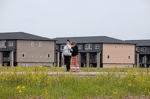 JESSICA LEE / WINNIPEG FREE PRESS

Protestors are photographed weeping July 18, 2023 after the removal of the blockade at Brady Landfill earlier that morning.

Reporter: Chris Kitching