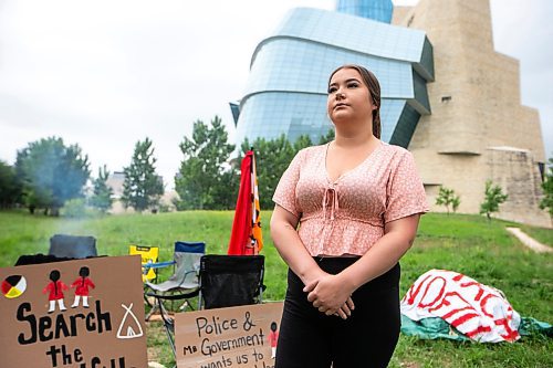 MIKAELA MACKENZIE / WINNIPEG FREE PRESS

Jorden Myran poses for a photo at Camp Marcedes (which is by the Canadian Museum for Human Rights) on Wednesday, July 19, 2023. For Chris story.
Winnipeg Free Press 2023.