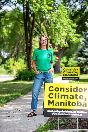 MIKAELA MACKENZIE / WINNIPEG FREE PRESS

Bethany Daman, who works on climate advocacy in Manitoba and has seen the impacts of extreme heat in her neighbourhood, outside of her home in Winnipeg on Thursday, July 20, 2023. For JS Rutgers story.
Winnipeg Free Press 2023