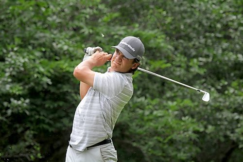 Braxton Kuntz shot 69 in the second round of the Golf Manitoba men's amateur at Oak Island Resort on Friday to lead by one entering today's final round. (Thomas Friesen/The Brandon Sun)