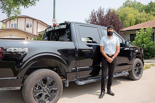 Mike Thiessen / Winnipeg Free Press 
Iqbal Brar used Futurpreneur&#x2019;s side hustle program to turn IQ Safety Solutions, which provides health and safety consulting, from his side hustle to a full-time job. For Gabrielle Pich&#xe9;. 230721 &#x2013; Friday, July 21, 2023