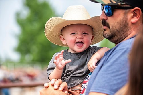 MIKAELA MACKENZIE / WINNIPEG FREE PRESS

One-year-old Riggin Krentz at the Manitoba Stampede in Morris on Saturday, July 22, 2023. For Tyler story.
Winnipeg Free Press 2023