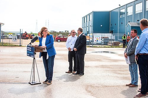 MIKAELA MACKENZIE / WINNIPEG FREE PRESS

Premier Heather Stefanson announces the Critical Minerals Strategy at a press conference at Sandvik Mining on Tuesday, July 25, 2023. For Martin Cash story.
Winnipeg Free Press 2023