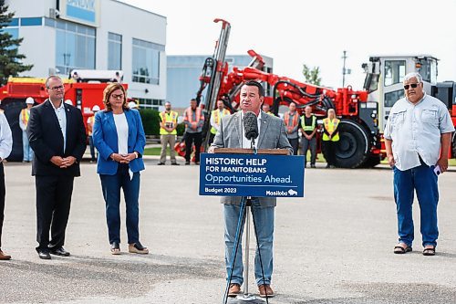 MIKAELA MACKENZIE / WINNIPEG FREE PRESS

Economic Development, Investment and Trade Minister Jeff Wharton speaks at the Critical Minerals Strategy announcement at Sandvik Mining on Tuesday, July 25, 2023. For Martin Cash story.
Winnipeg Free Press 2023