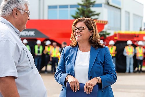 MIKAELA MACKENZIE / WINNIPEG FREE PRESS

Premier Heather Stefanson greets Gambler First Nation chief David LeDoux before announcing the Critical Minerals Strategy at a press conference at Sandvik Mining on Tuesday, July 25, 2023. For Martin Cash story.
Winnipeg Free Press 2023