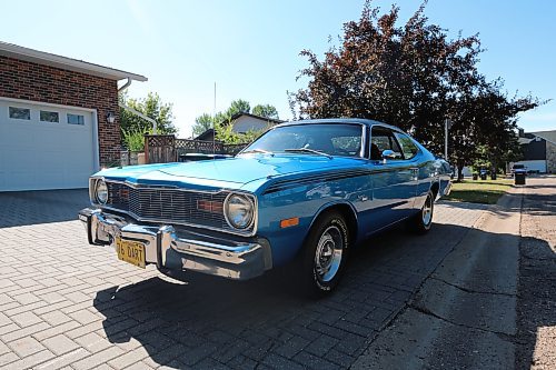 The driver's side angle of Brandon's Grant Gillis's 1976 Dodge Dart Sport two-door coupe in a west-end neighbourhood on Thursday. (Michele McDougall/The Brandon Sun)