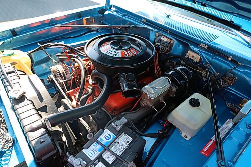 The 360 cubic inch V8 engine with a four-barrel carburetor in Grant Gillis's 1976 Dodge Dart Sport two-door coupe in a west-end neighbourhood in Brandon on Thursday. (Michele McDougall/The Brandon Sun)


