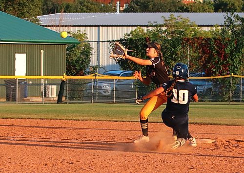 Manitoba Angels base runner Brooklyn Milloy steals second base as Westman Magic shortstop Mya Duncan-Gagnon waits for the ball to arrive during the sixth inning of their game on Thursday evening. Milloy was safe on the play. (Perry Bergson/The Brandon Sun) 