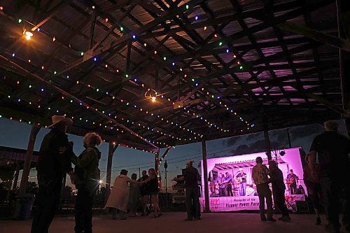 27072023
People dance to live music in the beer gardens at the Manitoba Threshermen&#x2019;s Reunion and Stampede near Austin, Manitoba after the first rodeo go-round on Thursday evening.  (Tim Smith/The Brandon Sun)