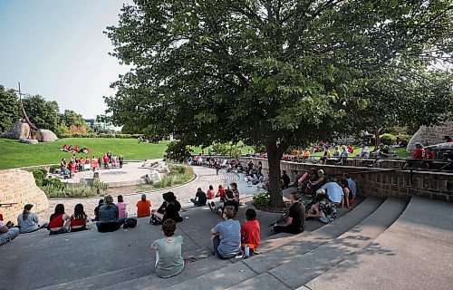 JOHN WOODS / WINNIPEG FREE PRESS
People attend a Search The Landfill rally at the Forks in Winnipeg, Sunday, July 30, 2023. 

Reporter: kitching