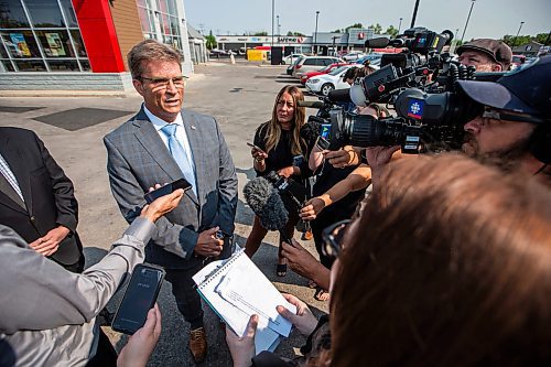 MIKAELA MACKENZIE / WINNIPEG FREE PRESS

Environment and Climate Minister Kevin Klein speaks to the media about allegations calling into question his claims to Metis heritage on Monday, July 31, 2023. For Malak Abas story.
Winnipeg Free Press 2023