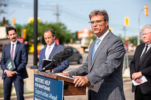 MIKAELA MACKENZIE / WINNIPEG FREE PRESS

Environment and Climate Minister Kevin Klein makes an electric vehicle charging infrastructure investment announcement at McDonald&#x573; on Monday, July 31, 2023. For Malak Abas story.
Winnipeg Free Press 2023