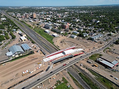 31072023
Work on replacing the Daly Overpass in Brandon continues on Monday. The project began in 2022 and is expected to be completed in 2024.   (Tim Smith/The Brandon Sun)