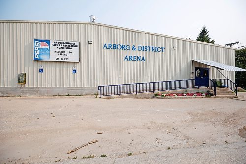 MIKE DEAL / WINNIPEG FREE PRESS
The Arborg and District Arena in Arborg, MB.
230731 - Monday, July 31, 2023.