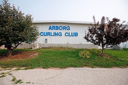 MIKE DEAL / WINNIPEG FREE PRESS
The Arborg Curling Club in Arborg, MB.
230731 - Monday, July 31, 2023.