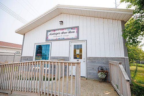 MIKE DEAL / WINNIPEG FREE PRESS
Kahleigh&#x2019;s Brew Barn restaurant and lounge in Riverton, MB.
230731 - Monday, July 31, 2023.