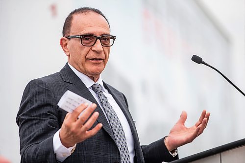 MIKAELA MACKENZIE / WINNIPEG FREE PRESS

CEO of Fastfrate Group Manny Calandrino speaks at the first tenant announcement at the CentrePort Canada Rail Park on Tuesday, Aug. 1, 2023. For Gabby Piche story.
Winnipeg Free Press 2023