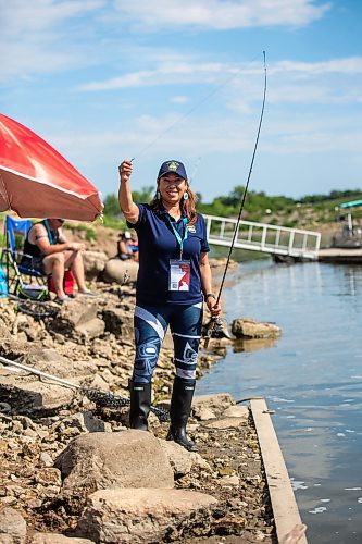 MIKAELA MACKENZIE / WINNIPEG FREE PRESS

Tara Singleton competes in angling for catfish in the World Police and Fire Games at Lockport on Wednesday, Aug. 2, 2023. For &#x2014; story.
Winnipeg Free Press 2023