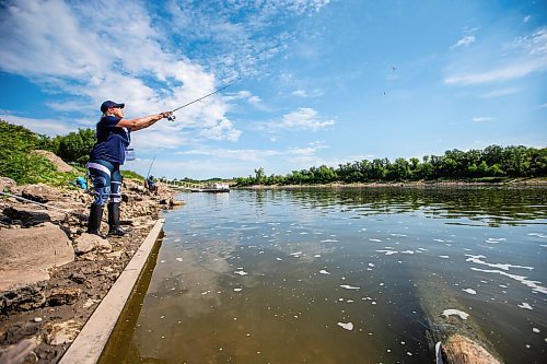 MIKAELA MACKENZIE / WINNIPEG FREE PRESS

Tara Singleton competes in angling for catfish in the World Police and Fire Games at Lockport on Wednesday, Aug. 2, 2023. For &#x2014; story.
Winnipeg Free Press 2023