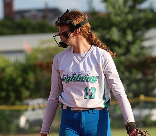 Winnipeg Lightning pitcher Leah Claussen (13) is one of her team’s five main chuckers and also hits well. She is shown during Softball Manitoba’s recent under-15 AAA provincial championship at Ashley Neufeld Softball Complex. (Perry Bergson/The Brandon Sun)