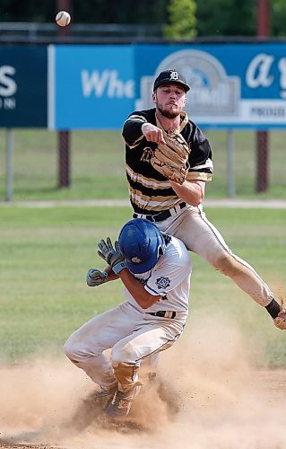 JOHN WOODS / WINNIPEG FREE PRESS
Nova Scotia&#x573; Noah Boutilier (3) attempts the double play against Ontario&#x573; Ryan Cutten (28) at second during the U22 national baseball championship bronze medal game in Stonewall, Sunday, August 6, 2023. 

Reporter: standup