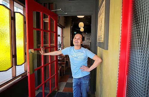 RUTH BONNEVILLE / WINNIPEG FREE PRESS

ENT - Cousins

Portraits of Yen Nguyen in his foyer that leads into Yen&#x2019;s Kitchen and Bar.  Also photos of the inside decor and outside shots.  


Story: When the pandemic started, Cousins Deli, a longtime Sherbrook staple, shut its doors. For three years, West Broadwayites had nowhere to go for knishes and beer. After nearly 40 years, the divey, beatnik bar was quiet.

Owner Yen Nguyen was asked the same question on a daily basis: will Cousins ever reopen? No, but Yen&#x2019;s Kitchen and Bar did this July. It&#x2019;s essentially the same as before, with wooden booths, cards, and boardgames. But now it has banh mi and salad rolls. We talk with Nguyen about the process of bringing a local institution to life after three years on life support.



Reporter: Ben Waldman

August 8th,  2023

