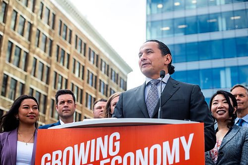 MIKAELA MACKENZIE / WINNIPEG FREE PRESS

NDP leader Wab Kinew makes an economic election announcement downtown on Wednesday, Aug. 9, 2023. For Carol Sanders story.
Winnipeg Free Press 2023.