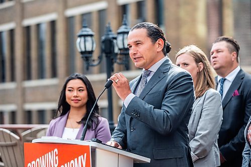 MIKAELA MACKENZIE / WINNIPEG FREE PRESS

NDP leader Wab Kinew makes an economic election announcement downtown on Wednesday, Aug. 9, 2023. For Carol Sanders story.
Winnipeg Free Press 2023.