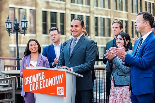 MIKAELA MACKENZIE / WINNIPEG FREE PRESS

NDP leader Wab Kinew makes an economic election announcement downtown on Wednesday, Aug. 9, 2023. For Carol Sanders story.
Winnipeg Free Press 2023.